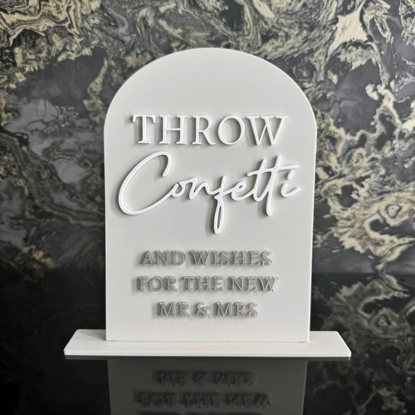 'Throw Confetti' Raised Letter Sign